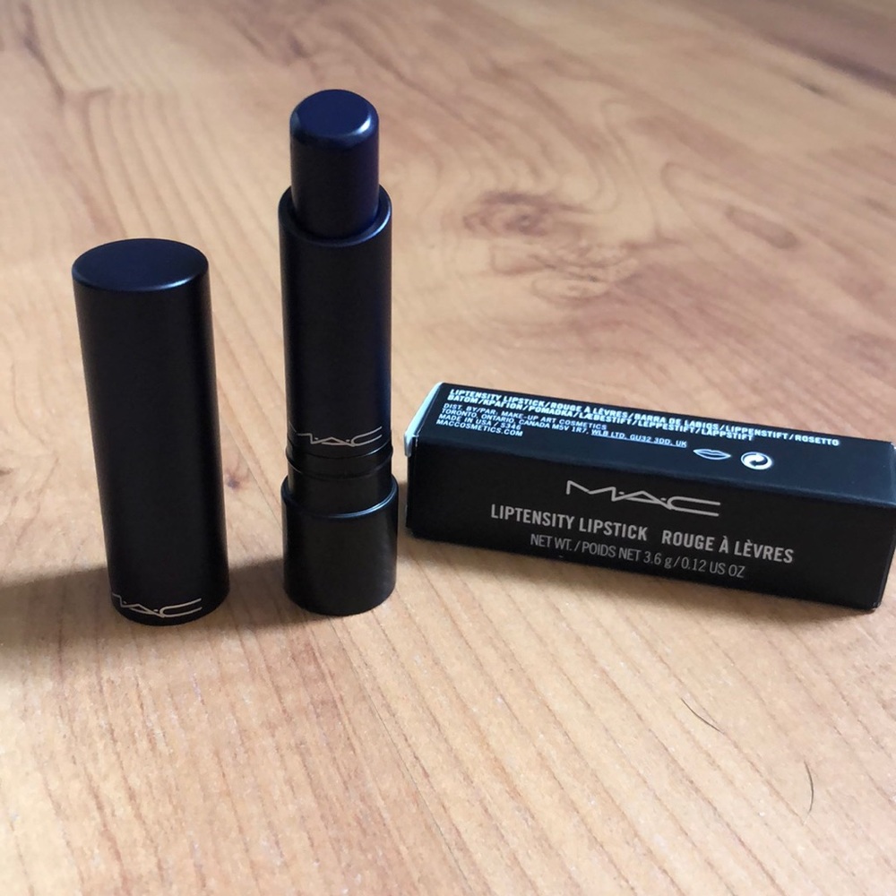 MAC lipstick